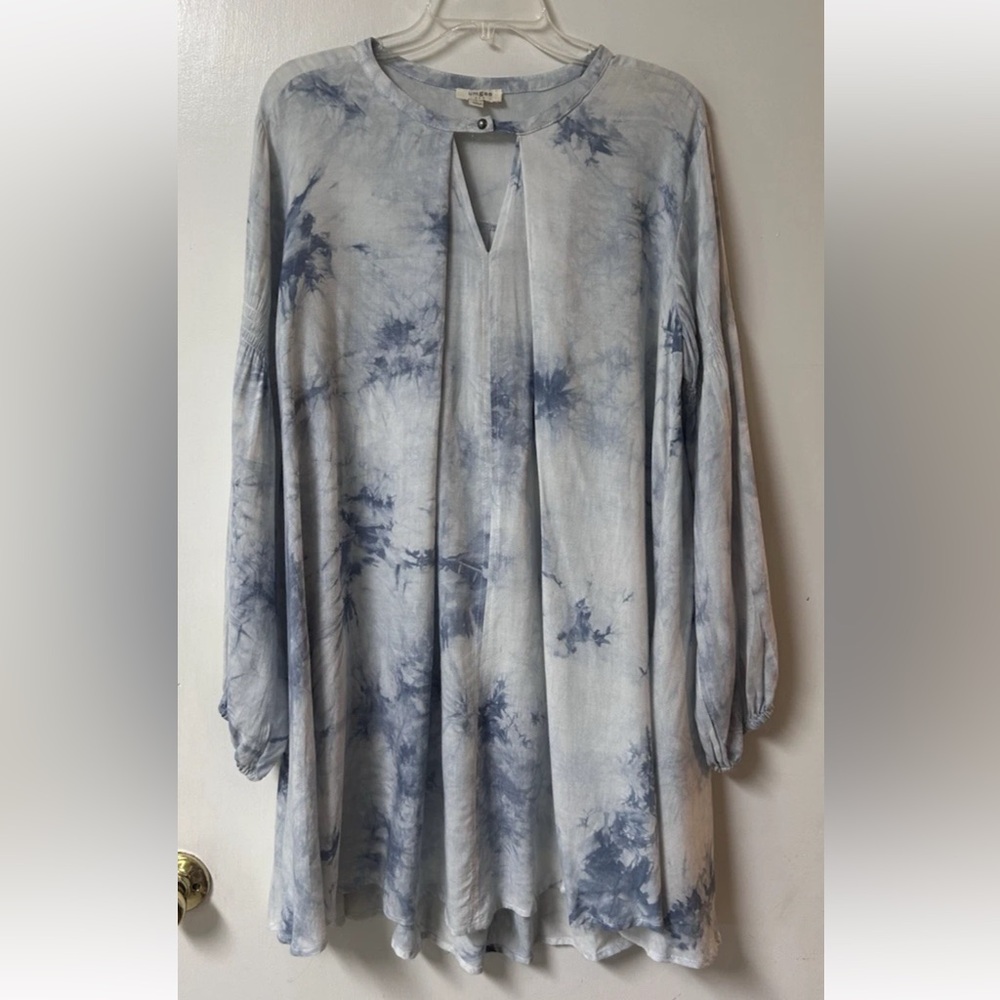 Umgee Dress Tunic Size Large Blue White Keyhole Balloon Sleeves Lightweight